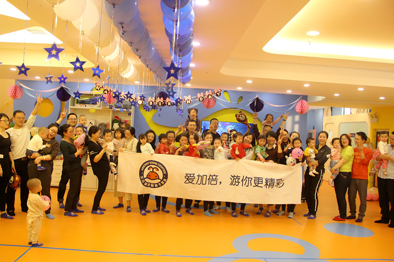 感恩有幸，与你相伴，是温馨，是感动……“艾”宝们快来收图吧！>