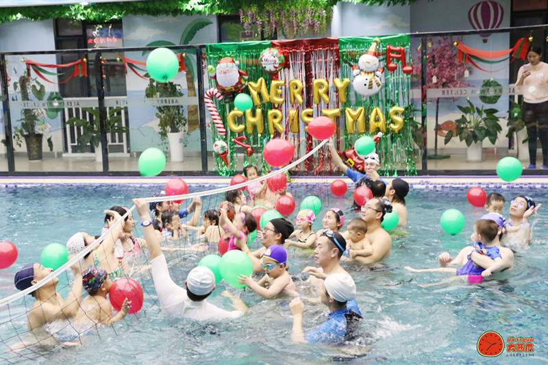 圣诞节回顾丨把宝贝的每一次甜笑记录成一张张有颜色的照片！>